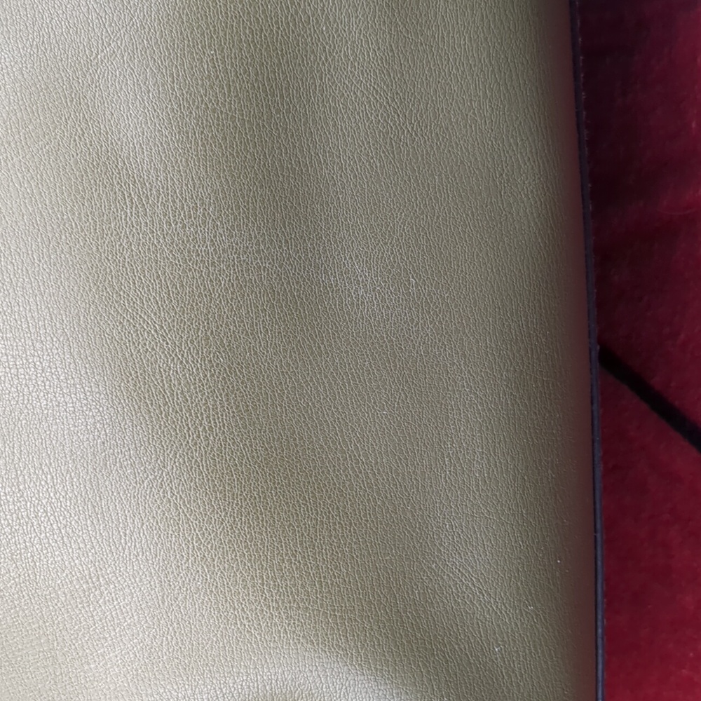 Rivington Large Saffiano Leather Tote Bag - Picture 6 of 16